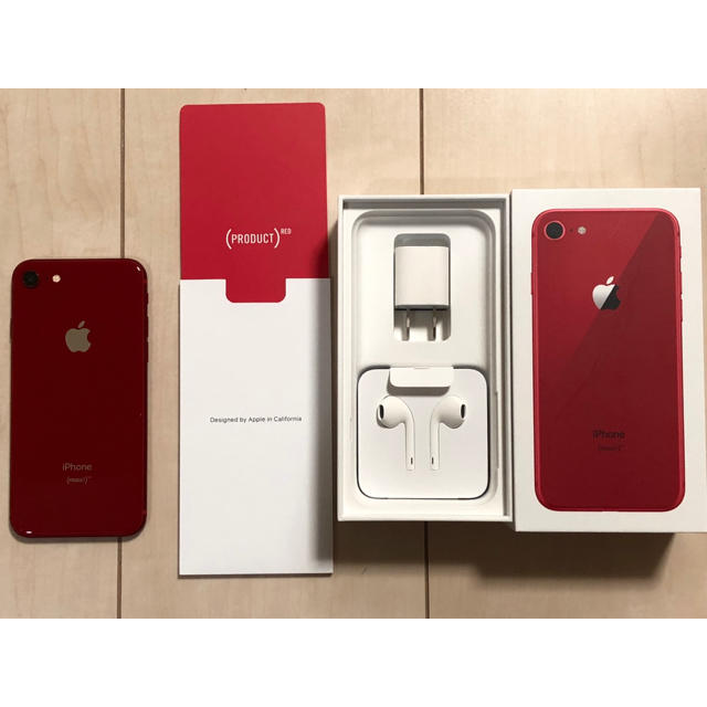 iPhone(アイフォーン)のSIMフリー iPhone 8 64GB red 美品 スマホ/家電/カメラのスマートフォン/携帯電話(スマートフォン本体)の商品写真