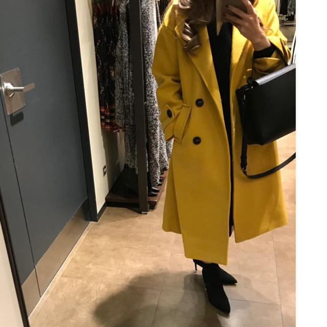 ZARA(ザラ)のバースデーバッシュ❤️コート レディースのジャケット/アウター(ロングコート)の商品写真