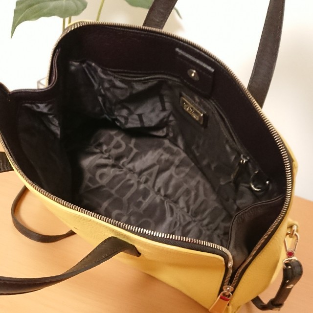 Furla(フルラ)の【美品】フルラ 本革2wayバッグ バイカラー レディースのバッグ(ハンドバッグ)の商品写真