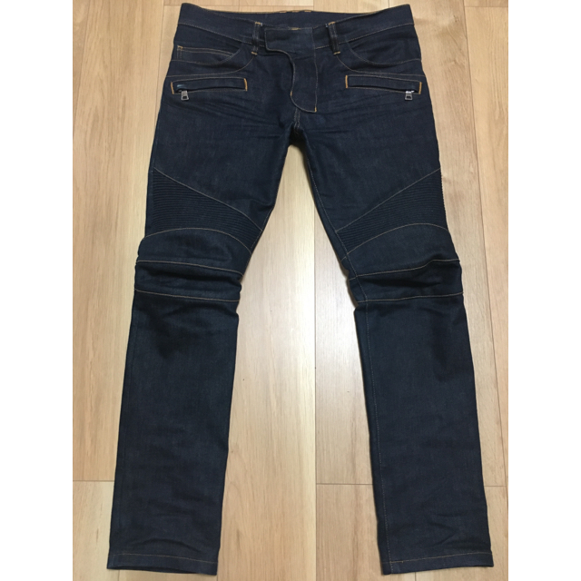 BALMAIN - ☆超美品 バルマン バイカー 生デニム BALMAIN W32 日本製の通販 by reborns's shop|バルマン ならラクマ BALMAIN - ☆超美品 バルマン バイカー 生デニム BALMAIN W32 日本製の通販 by reborns's shop|バルマン ならラクマ