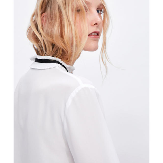 ZARA - 新品!ZARA リボン付きブラウス フリル付き の通販 by ZARA - 新品!ZARA リボン付きブラウス フリル付き の通販 by