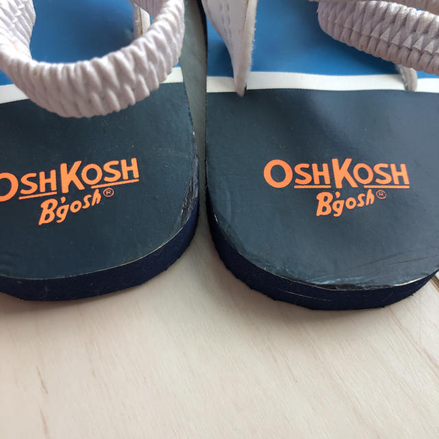 OshKosh(オシュコシュ)の子供 Osh Koshサンダル キッズ/ベビー/マタニティのベビー靴/シューズ(~14cm)(サンダル)の商品写真