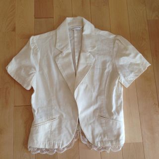 値下げしました  半袖☆ジャケット(ノーカラージャケット)