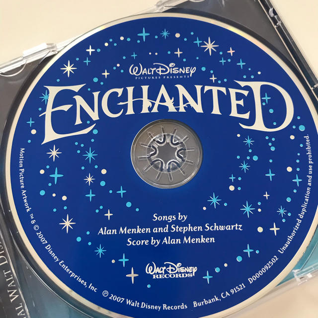 Disney(ディズニー)の魔法にかけられて CD エンタメ/ホビーのCD(映画音楽)の商品写真