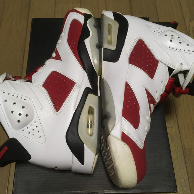 NIKE(ナイキ)のair jordan 6 retro carmine メンズの靴/シューズ(スニーカー)の商品写真