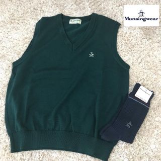 マンシングウェア(Munsingwear)の【Munsingwear】マンシングウェア ゴルフ Vネックセーター ベスト M(ウエア)