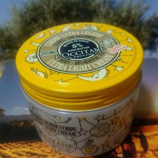 ロクシタン(L'OCCITANE)のスノーシア　ボディクリーム　ディライトフルティ　200ml(ボディクリーム)