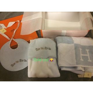 エルメス(Hermes)の新品 タグ付き Hermes エルメス ベビー アダダ スタイ タオル セット(ベビースタイ/よだれかけ)