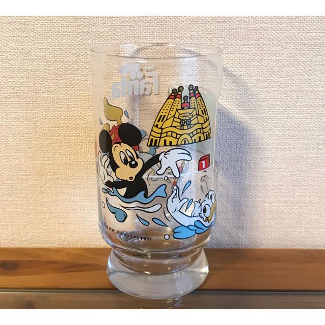 Disney レトロ ディズニーのグラスコップ の通販 By 発送がとてものんびり ディズニーならラクマ