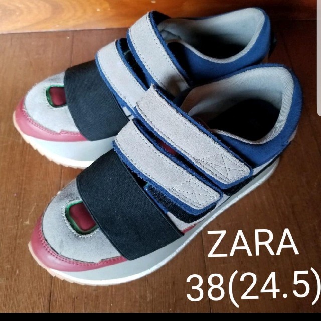 ZARA(ザラ)のZARA　厚底スニーカー　38 L　24.5 レディースの靴/シューズ(スニーカー)の商品写真