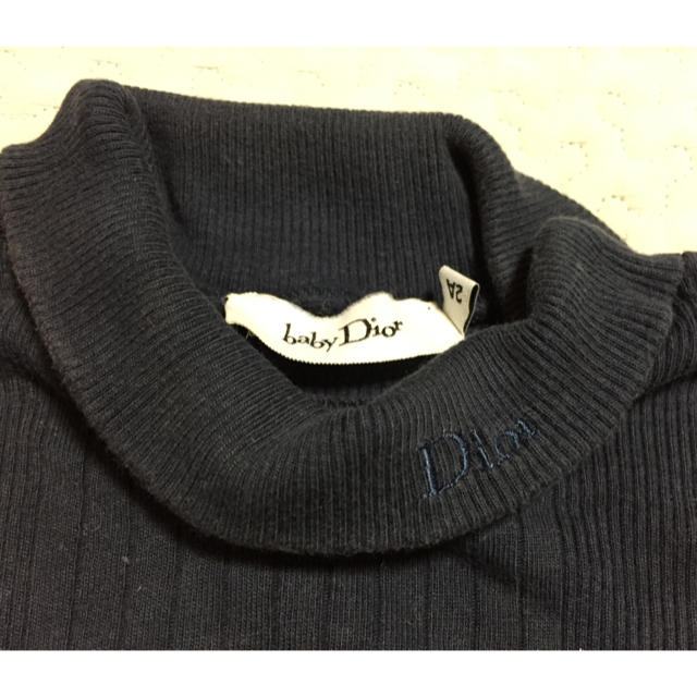 baby Dior(ベビーディオール)のbaby Dior タートルネックカットソー 黒 キッズ/ベビー/マタニティのベビー服(~85cm)(シャツ/カットソー)の商品写真