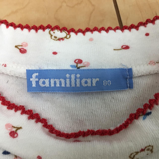 familiar(ファミリア)のファミリア  トップス 80 キッズ/ベビー/マタニティのベビー服(~85cm)(Ｔシャツ)の商品写真