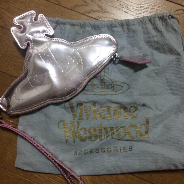 Vivienne Westwood(ヴィヴィアンウエストウッド)のヴィヴィアン ポーチ レディースのファッション小物(ポーチ)の商品写真