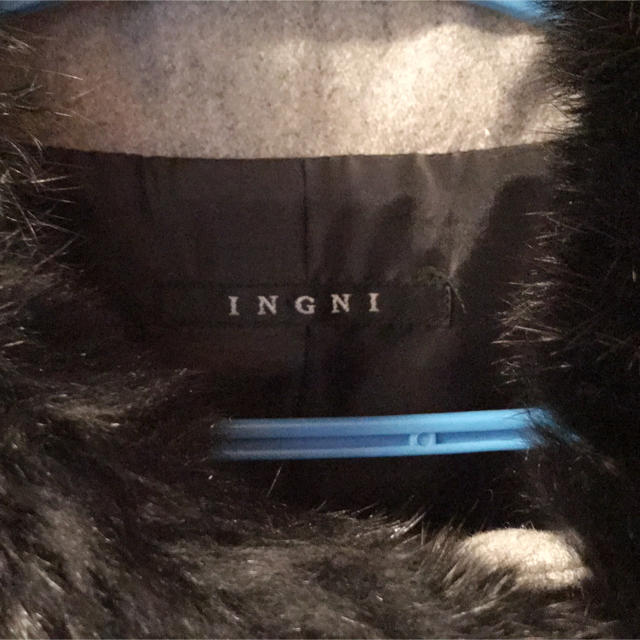 INGNI(イング)の美品イングコート レディースのジャケット/アウター(ピーコート)の商品写真