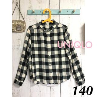 ユニクロ(UNIQLO)の＊UNIQLO ユニクロ ブロックチェック 丸襟シャツ＊140(ブラウス)