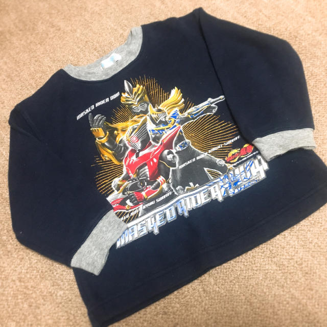 BANDAI(バンダイ)のめぐ様専用☆仮面ライダー龍騎 トレーナー キッズ/ベビー/マタニティのキッズ服男の子用(90cm~)(その他)の商品写真