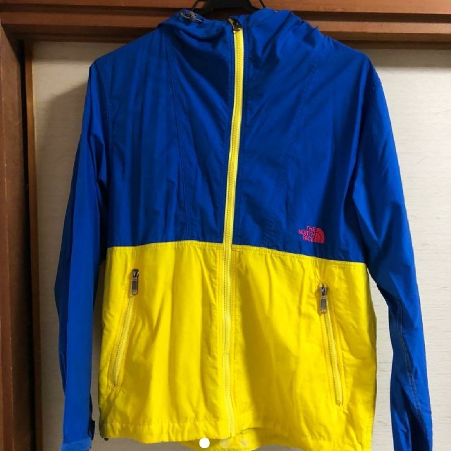 THE NORTH FACE(ザノースフェイス)のノースフェイス　ナイロンジャケット レディースのジャケット/アウター(ナイロンジャケット)の商品写真