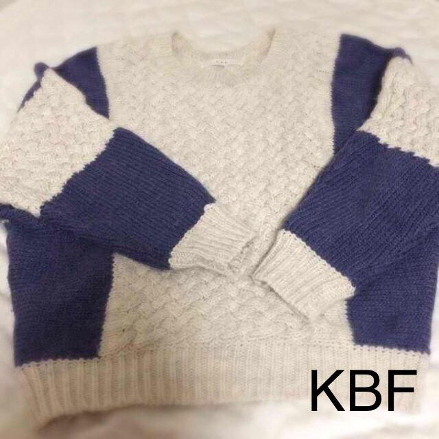 KBF(ケービーエフ)のKBF ドルマンニット レディースのトップス(ニット/セーター)の商品写真