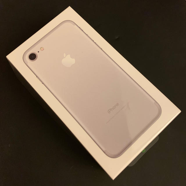 iPhone7 32G ドコモスマートフォン本体