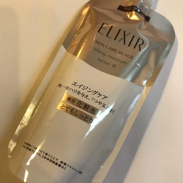 ELIXIR(エリクシール)のELIXIR とてもしっとり化粧水 コスメ/美容のスキンケア/基礎化粧品(化粧水/ローション)の商品写真