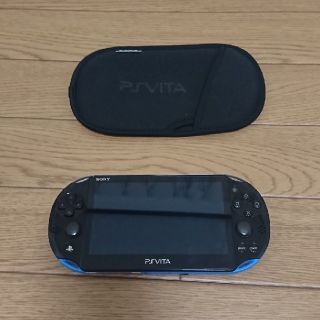 プレイステーションヴィータ(PlayStation Vita)の【あゆさま】PSPvita 本体 ケース 8Gメモリーカード付き(携帯用ゲーム機本体)