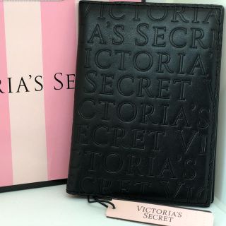 ヴィクトリアズシークレット(Victoria's Secret)のヴィクトリアシークレット パスポートケース 新品未使用(パスケース/IDカードホルダー)