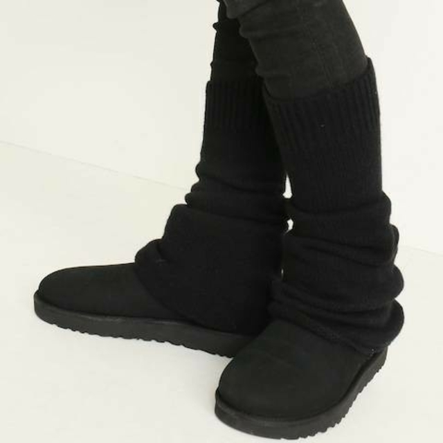 新品☆CARIAGGI レッグウォーマー☆ブラック