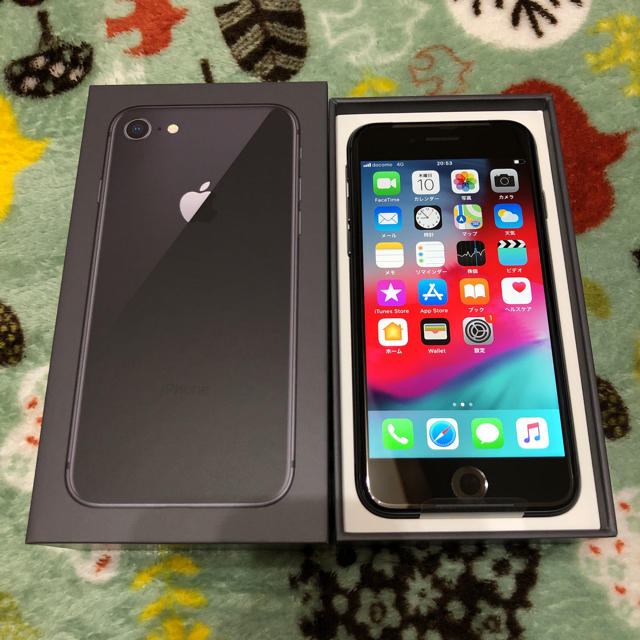 iPhone8 64GB スペースグレイ SIMフリー