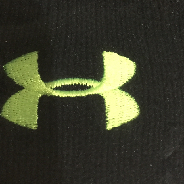 UNDER ARMOUR(アンダーアーマー)のUNDER ARMOUR リストバンド メンズのアクセサリー(バングル/リストバンド)の商品写真