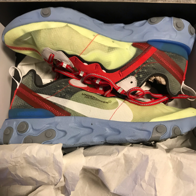 REACT ELEMENT87/UNDERCOVER