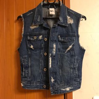 vintage denimjacket、guessデニムベスト、アメアパレギンス