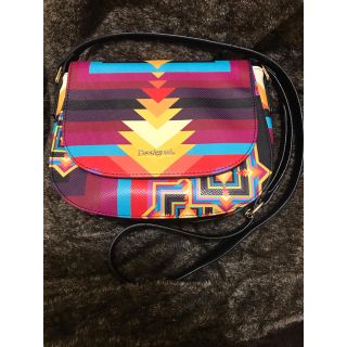 デシグアル(DESIGUAL)の美品 デシグアルショルダー(ショルダーバッグ)