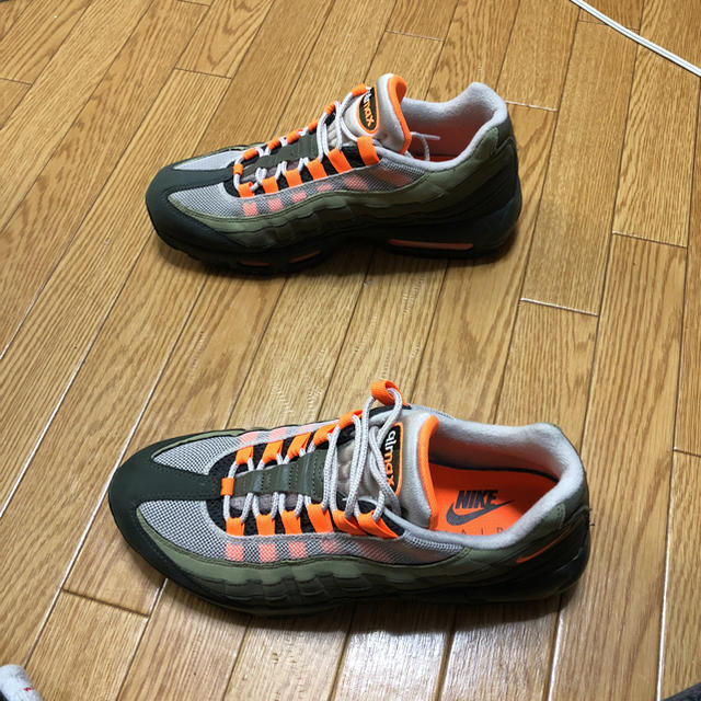 NIKE(ナイキ)のAIR MAX 95OG total orange  メンズの靴/シューズ(スニーカー)の商品写真