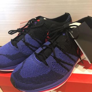 ナイキ(NIKE)の★新品未使用★NIKE FLYKNIT TRAINER US10 28.0cm(スニーカー)