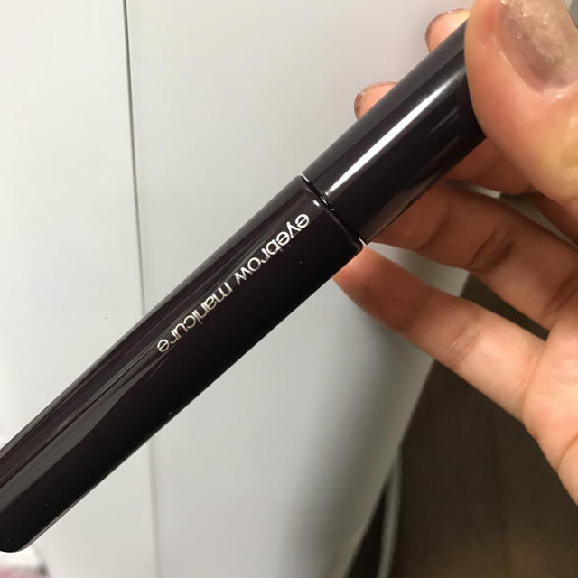 shu uemura(シュウウエムラ)のshu uemura アイブローマニキュア トニーゴールド コスメ/美容のベースメイク/化粧品(眉マスカラ)の商品写真