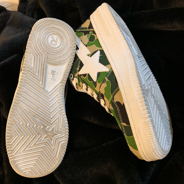 A BATHING APE(アベイシングエイプ)のA BATHING APE  エイプ 1st camo カモ BAPE STA メンズの靴/シューズ(スニーカー)の商品写真