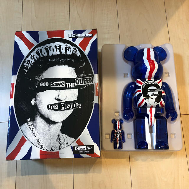 BE@RBRICK God Save The Queen 100% & 400%