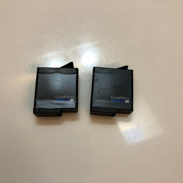 GoPro(ゴープロ)のGoPro ゴープロ バッテリー 中古 純正品 スマホ/家電/カメラのスマートフォン/携帯電話(バッテリー/充電器)の商品写真