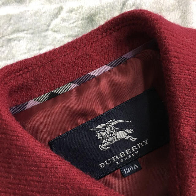 BURBERRY(バーバリー)のバーバリー アウター ボルドー コート  120 キッズ/ベビー/マタニティのキッズ服女の子用(90cm~)(コート)の商品写真