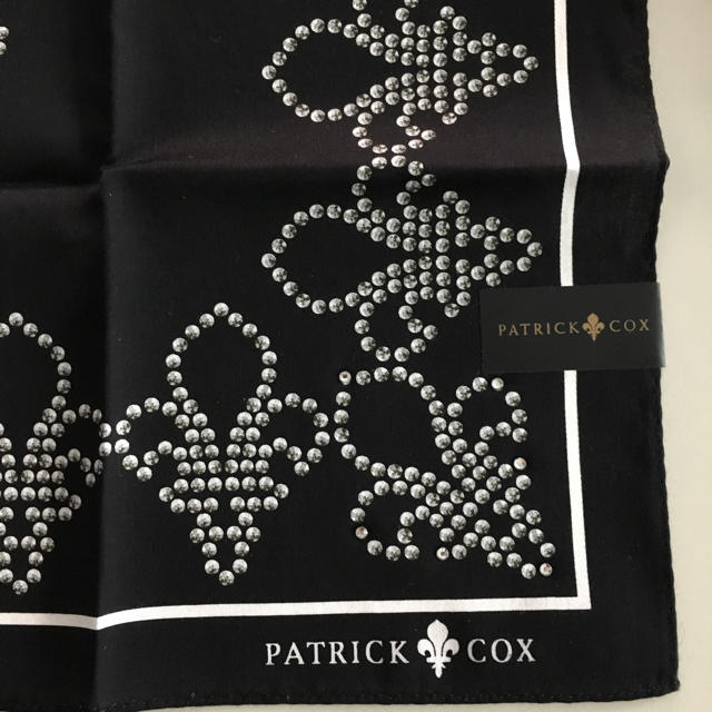 PATRICK COX(パトリックコックス)のPATRICK.COXのハンカチ レディースのファッション小物(ハンカチ)の商品写真