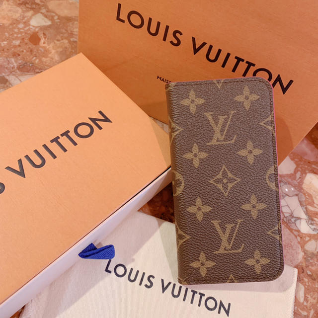 モスキーノ iphone8 ケース 海外 | LOUIS VUITTON - こちゃん様 専用の通販 by yu｜ルイヴィトンならラクマ