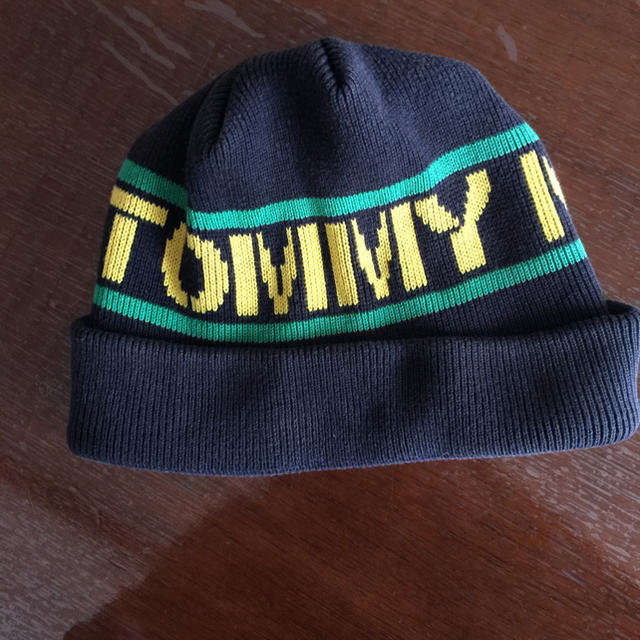 TOMMY(トミー)のトミーのニット帽 メンズの帽子(ニット帽/ビーニー)の商品写真
