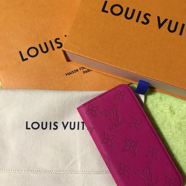 iphone6 シンプル 手帳 | LOUIS VUITTON - レア❤︎ヴィトン iPhoneケース  マヒナの通販 by ♡｜ルイヴィトンならラクマ