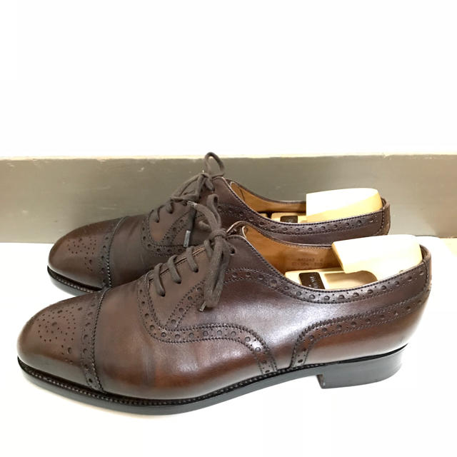 J.M. WESTON(ジェーエムウエストン)のJ.M.WESTON ダークブラウン 6E メンズの靴/シューズ(ドレス/ビジネス)の商品写真