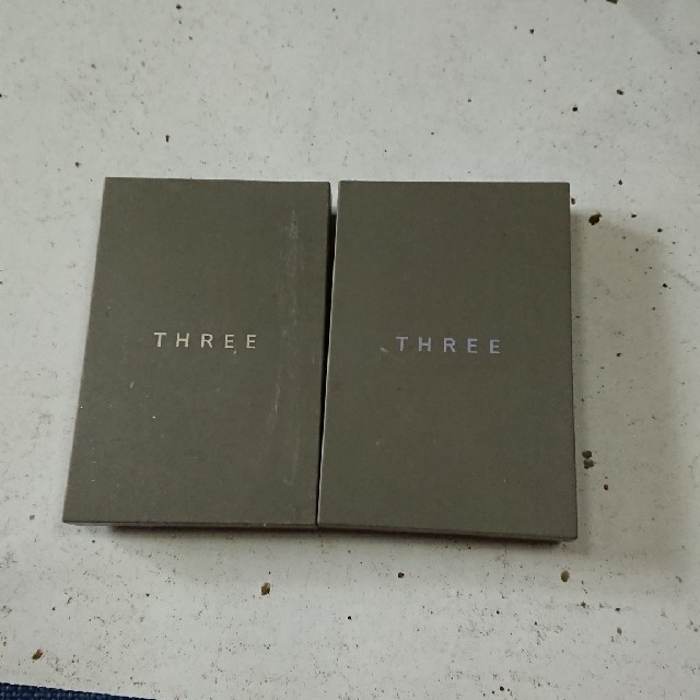 THREE(スリー)のTHREE アイシャドー ２個セット コスメ/美容のベースメイク/化粧品(アイシャドウ)の商品写真