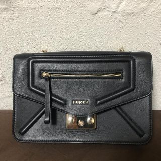 フルラ(Furla)の最終値下げFURLA メトロポリス ブラック(ショルダーバッグ)