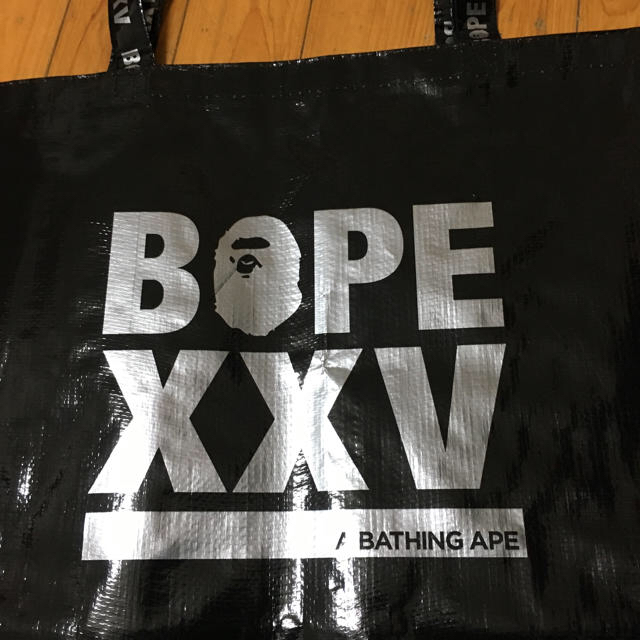 A BATHING APE(アベイシングエイプ)のひんひんさん専用ベイプ  XXV エコバッグ大 レディースのバッグ(エコバッグ)の商品写真