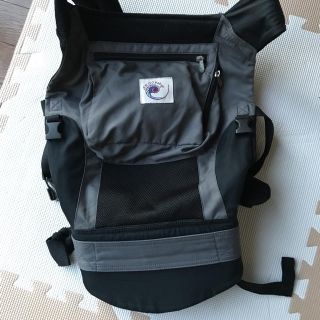 エルゴベビー(Ergobaby)のエルゴベビー グレー メッシュ(抱っこひも/おんぶひも)