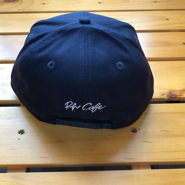 RH cafe × NEWERA キャップ