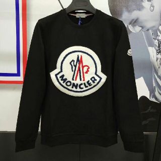 MONCLER トレーナー amnayahotels.com